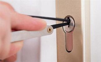 梅花锁开锁技巧视频